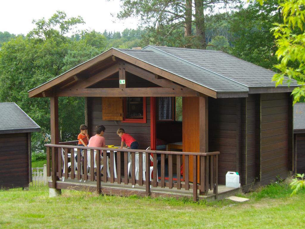 Camping Du Lac Marcillac-la-Croisille Zewnętrze zdjęcie